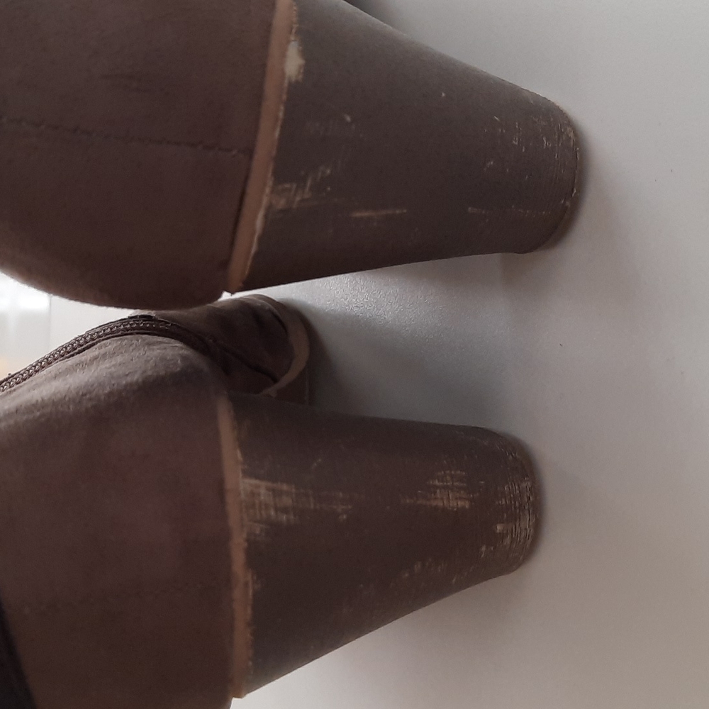 Ankle Shoes (Boots) - Size 10 (XL) - Picture 6 of 11